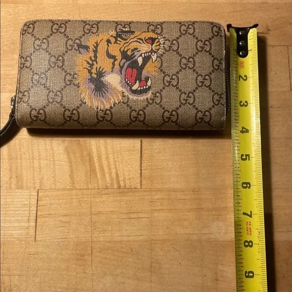 Gucci Tiger GG Supreme Monogram Zippy Wallet with Box & Dust Bag FULL INCLUSION - Picture 15 of 16